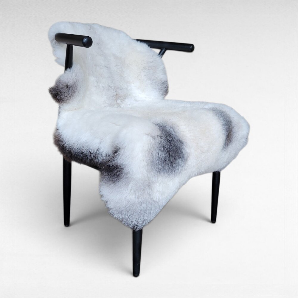 Genuine Icelandic Lambskin Rug Dense White Gray 44" x 29"